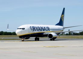 Ryanair passengers denied boarding despite plane ‘still being at airport’ as ‘aircraft waited to unload their luggage’