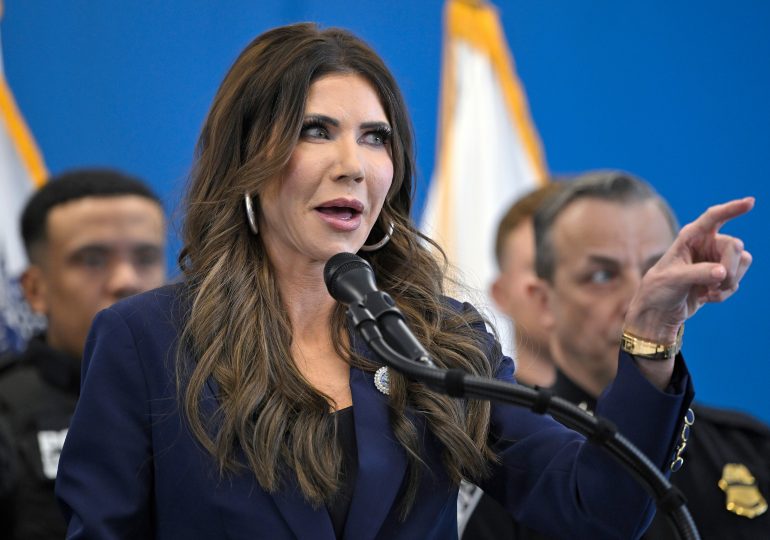 Fatal ICE Shooting Sparks Scrutiny of Killings in Trump’s Immigration Crackdown 