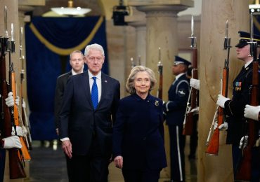 ‘We Will Forcefully Defend Ourselves’: Clintons Refuse Subpoena in Epstein Inquiry as Republicans Threaten Contempt Proceedings