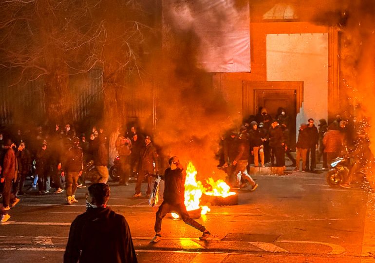 For Trump, a Path Forward on Iran That Goes Beyond Bombs