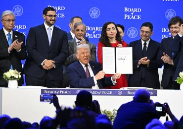 Trump Unveils Gaza ‘Board of Peace’ at Davos and Lauds Overseas Accomplishments 