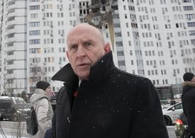 Brit troops having special training in case they’re scrambled to Ukraine ‘within days’ of any peace deal with Russia