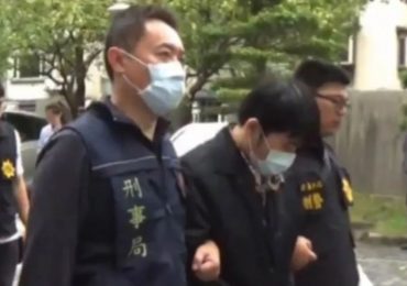 Fraudster jailed after convincing high school pal to amputate his legs with dry ice in sick insurance scam