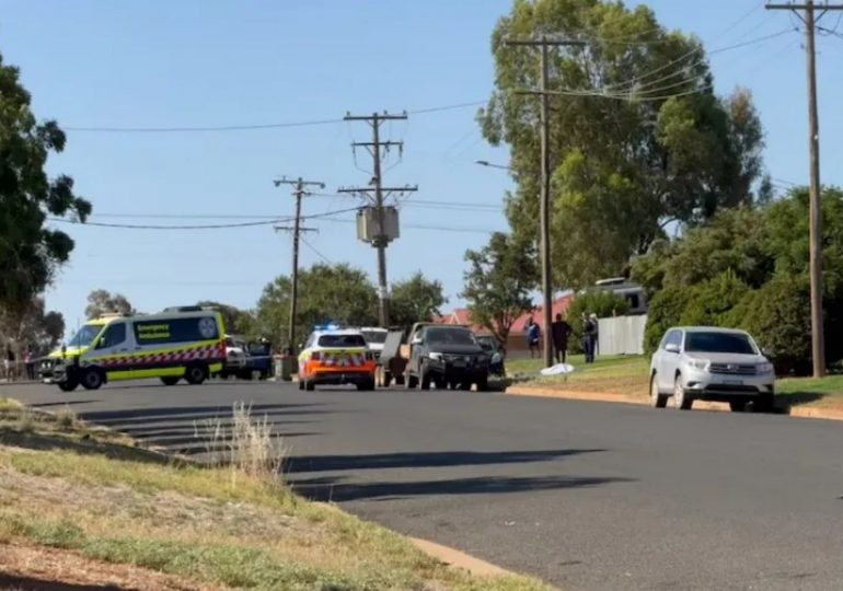 Three dead and gunman on the loose as entire town is put on lockdown & cops ‘throw everything’ into manhunt in Australia