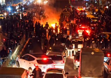 Nuclear strikes, hacks & psychological warfare – Trump briefed on Iran attack plans as Russia holds urgent Tehran talks