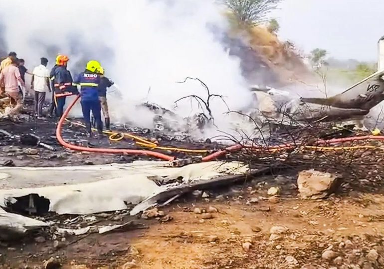 Five killed after plane crashes during emergency landing & erupts into fireball as top official confirmed among victims