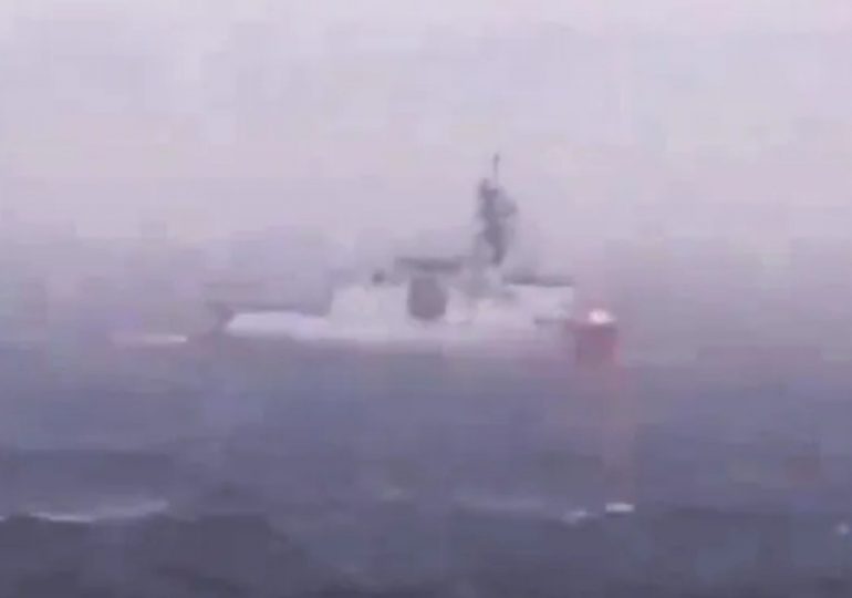 Russia ‘sends navy ships and submarine’ to guard rogue tanker as vessel chased by US after dodging Venezuela blockade