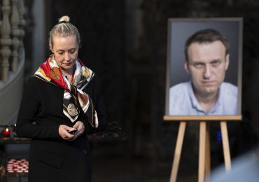 Russian Opposition Leader Navalny Poisoned With Deadly ‘Dart Frog’ Toxin, European Governments Say