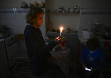 Rolling Blackouts, Hospital Shortages: How the U.S. Oil Blockade Is Impacting Cuba