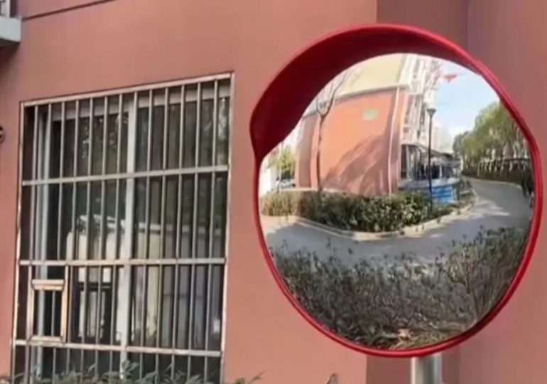 Woman causes repeated car pile-ups after moving traffic safety mirror because it ‘ruins her house’s feng shui’