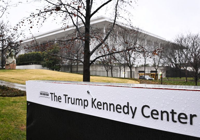 Amid Controversy, Trump to Close Kennedy Center for Two Years for Reconstruction