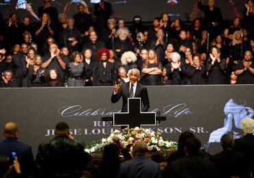 ‘Take a Harder Path’: Obama and Biden Pay Tribute to Jesse Jackson as an Inspiration for Action